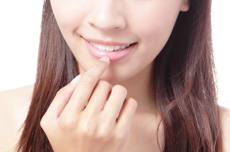 Шкіра - Які природні засоби варто спробувати при темній шкірі навколо рота?