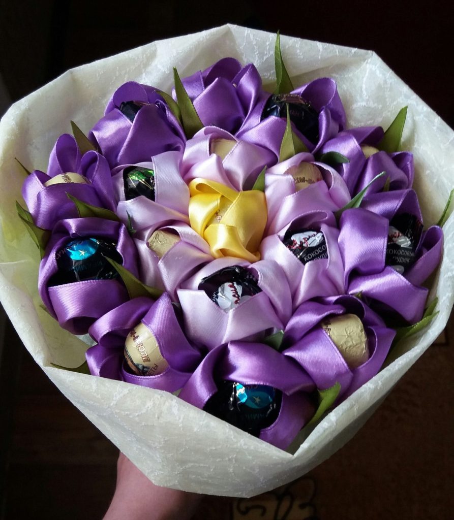 Сюрприз на день закоханих: як зробити небанальний подарунок на 14 лютого