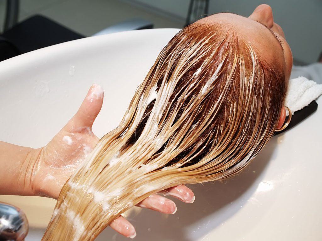 Волосся - Як видалити фарбу з волосся?
