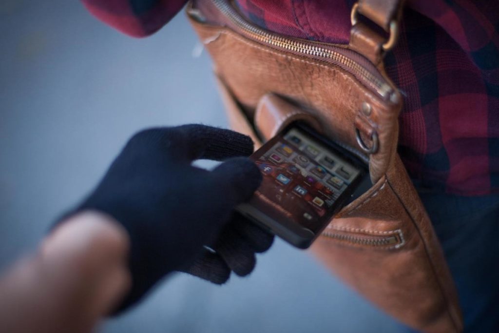 Як знайти вкрадений чи загублений телефон?