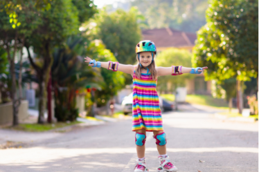 Как научить ребенка кататься на роликах без травм: Основные советы и рекомендации