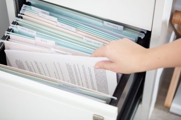 Апостиль на свидетельство о рождении в Киеве: выбирайте исполнителя ответственно.