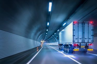 Де придбати тахограф у Львові: надійне обладнання для контролю транспорту