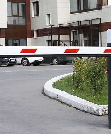 Причини обрати сучасну систему керування доступом до ЖК, ОСББ та бізнесу