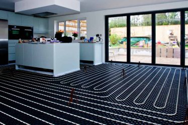 ТОП причин обрати теплу підлогу під ламінат